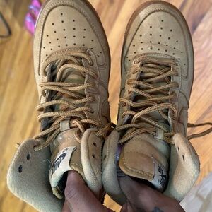 Nike Beige High-Top Sneakers